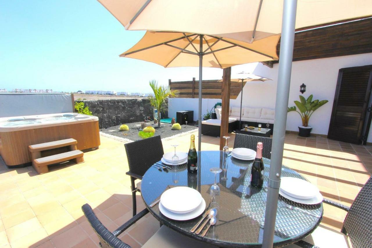 Villa Emma Playa Blanca Exterior foto